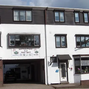 hotel-pension-bergrust.valkenburgaandegeul-hotels.com/